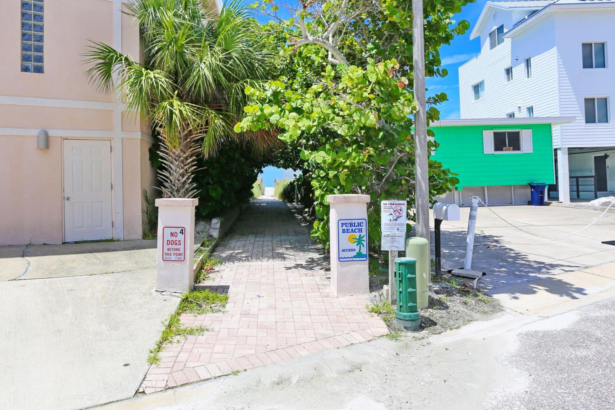 Redington Retreat - Unit A Villa St. Pete Beach Exterior photo